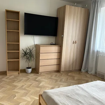 Apartamenty I Pokoje Na Zlotej Karwia Exterior photo