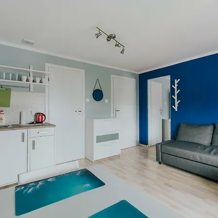 Apartamenty I Pokoje Na Zlotej Karwia Exterior photo